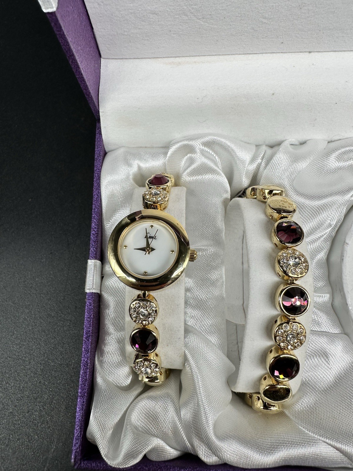 LIMIT Ladies Gold Tone/ Crystal Detailed Watch, Necklace & Bracelet Set