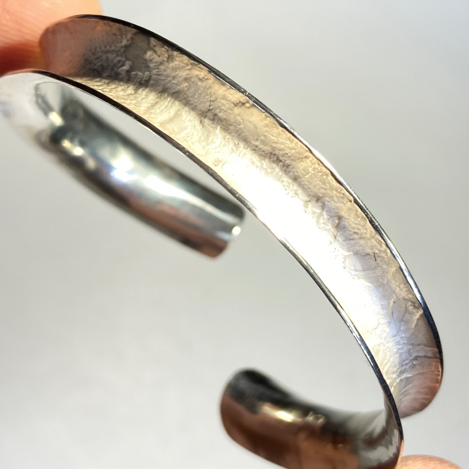 Artist Concave Cuff Bangle Bracelet Sterling Silver 13g Vintage 2 1/8 in ID i77