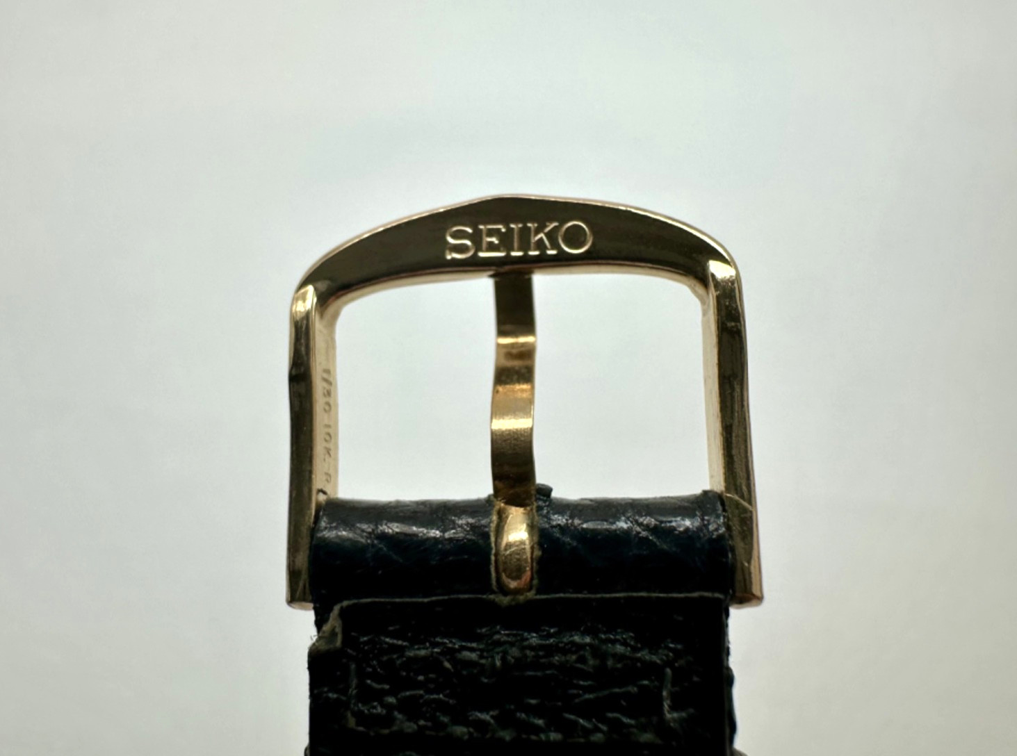 SEIKO Black Genuine Lizard Glossy 18 mm x 15 mm Watch Strap Signed Gold Buckle