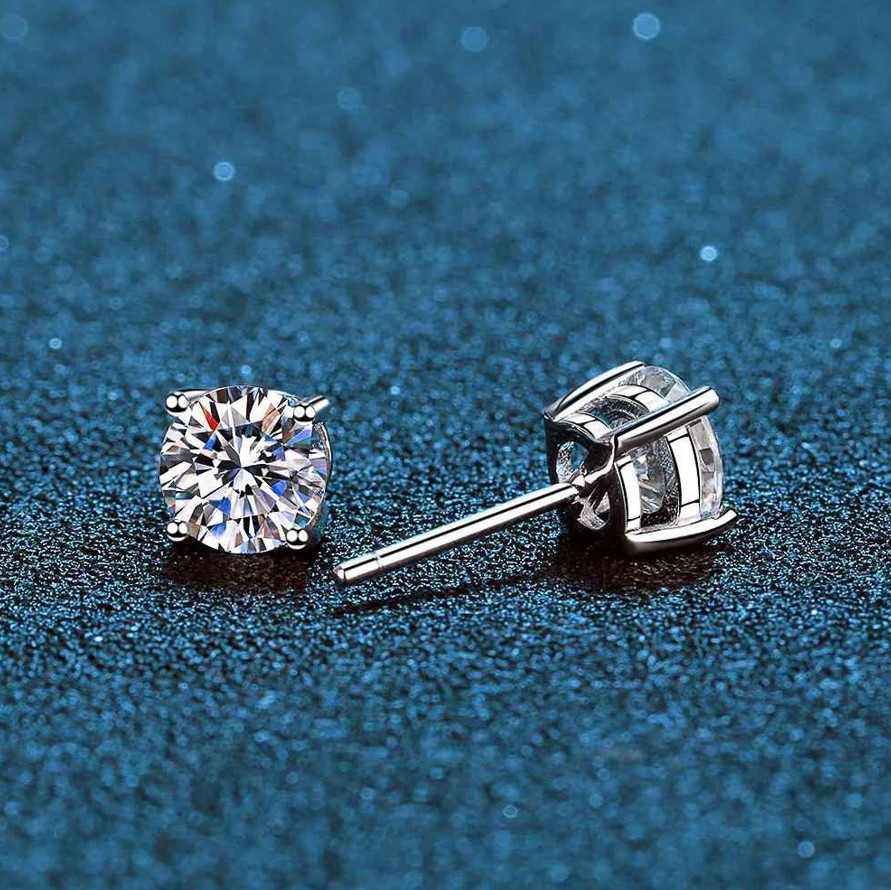 18k White Gold Plated Real 0.2-3CT D Color Moissanite Stud Earrings For Women