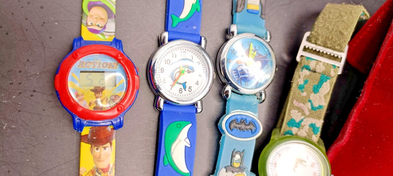 Bundle of 8x Boys Vintage & Modern Watches Inc PAW PATROL UNTESTED LOT B