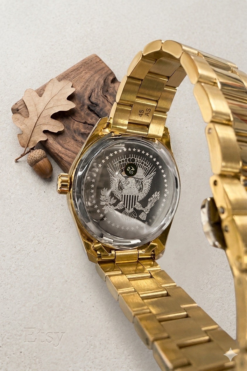Donald Trump Signature Watch – Gold-Black Dial, Gold Tone, Date Window.