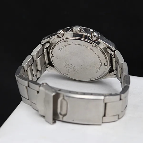 Working condition, excellent condition Seiko Alba Field Gear V657-9110 Quartz Na
