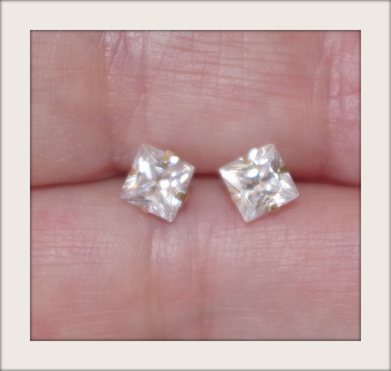 VINTAGE 1OK GENUINE 6 MM ZIRCON STUD EARRINGS W 10 MM TURQUOISE BALL JACKETS