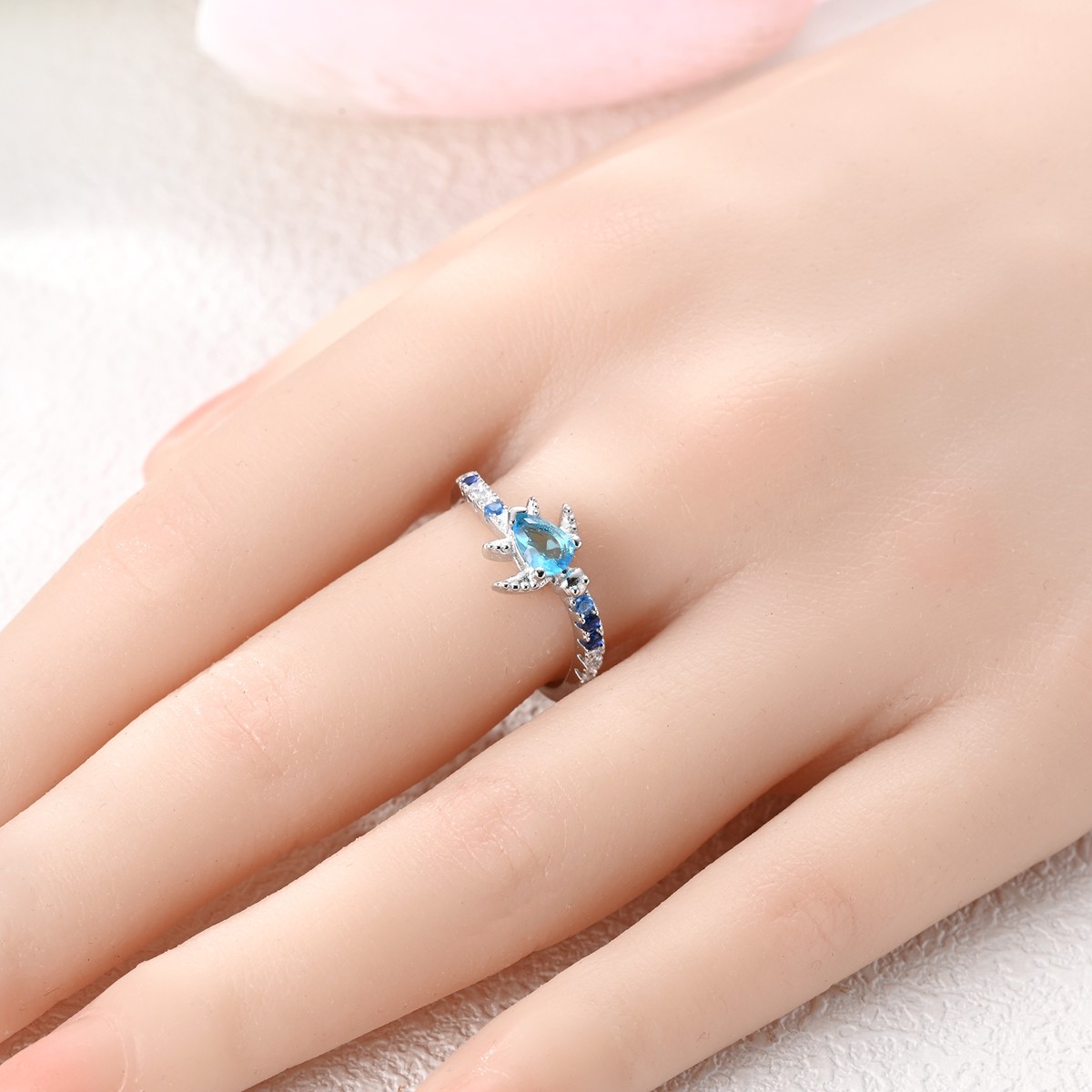 LAZA Original 925 Sterling Silver Ring Blue CZ Turtle Roaming for Women Jewelry