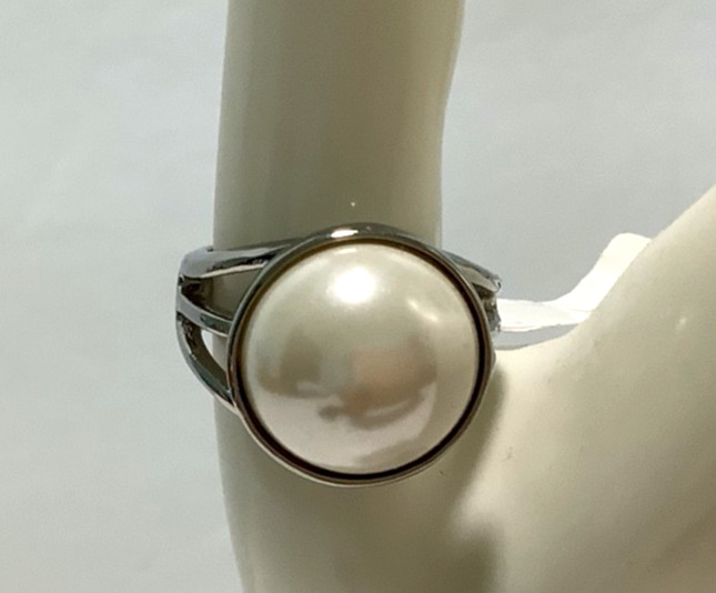 Stainless Steel Faux Pearl Cabochon Style Ring**Nice Ring**