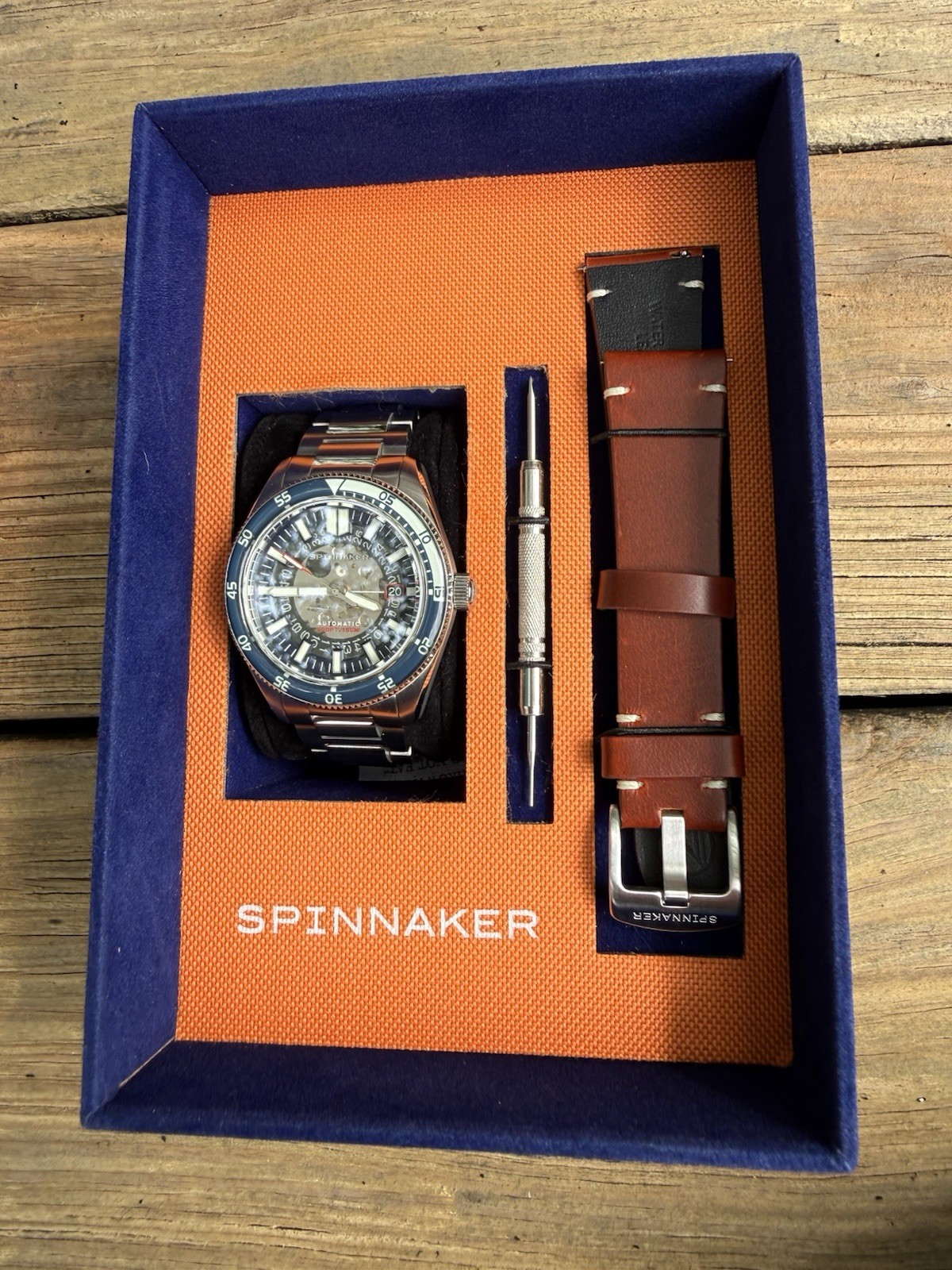 Spinnaker Fleuss Severn Stainless Steel Blue 43mm Automatic Watch SP-5118-22