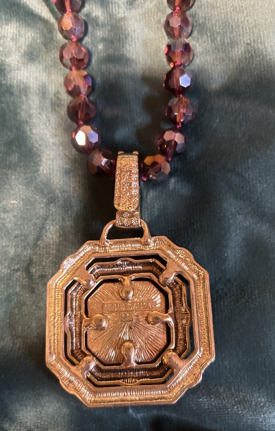 Heidi Daus “Day And Night” Swarovski Merlot Crystal Pendant Glass Beads Necklace