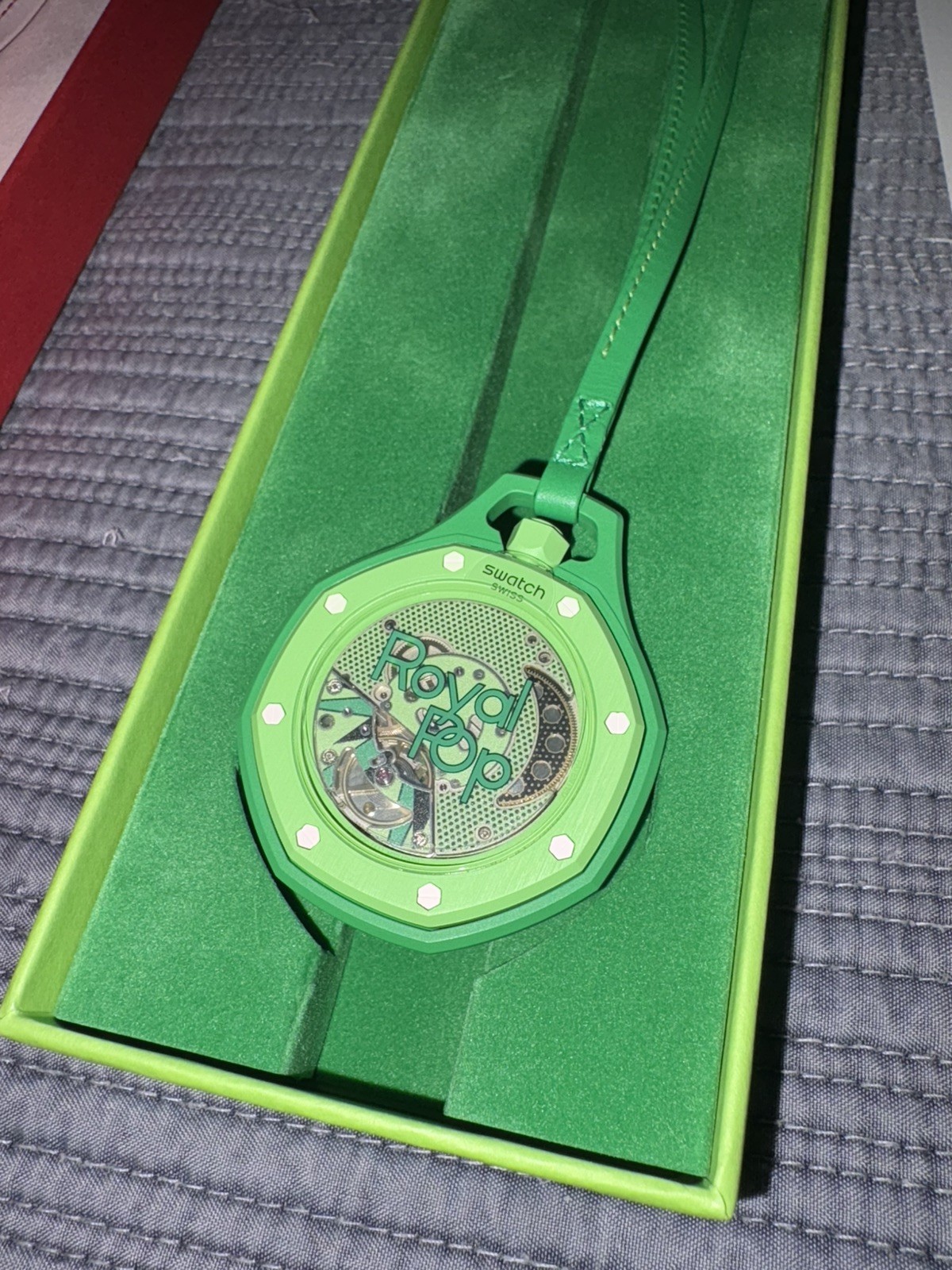 2X AP X SWATCH ROYAL POP OTTO ROSSO & GREEN EIGHT – ALL ACCESORIES FAST SHIPPING