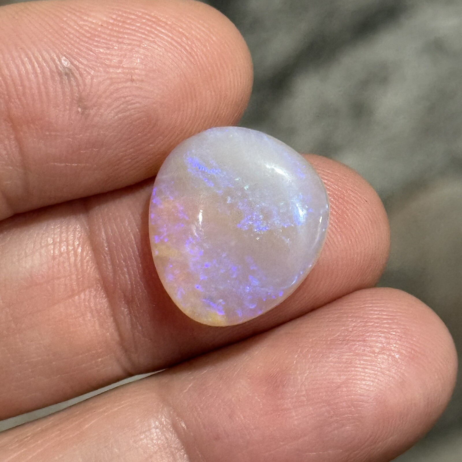 7.1ct 16.7x15x4.7mm Fine Australian Crystal Pipe Jelly Opal Cabochon Gem