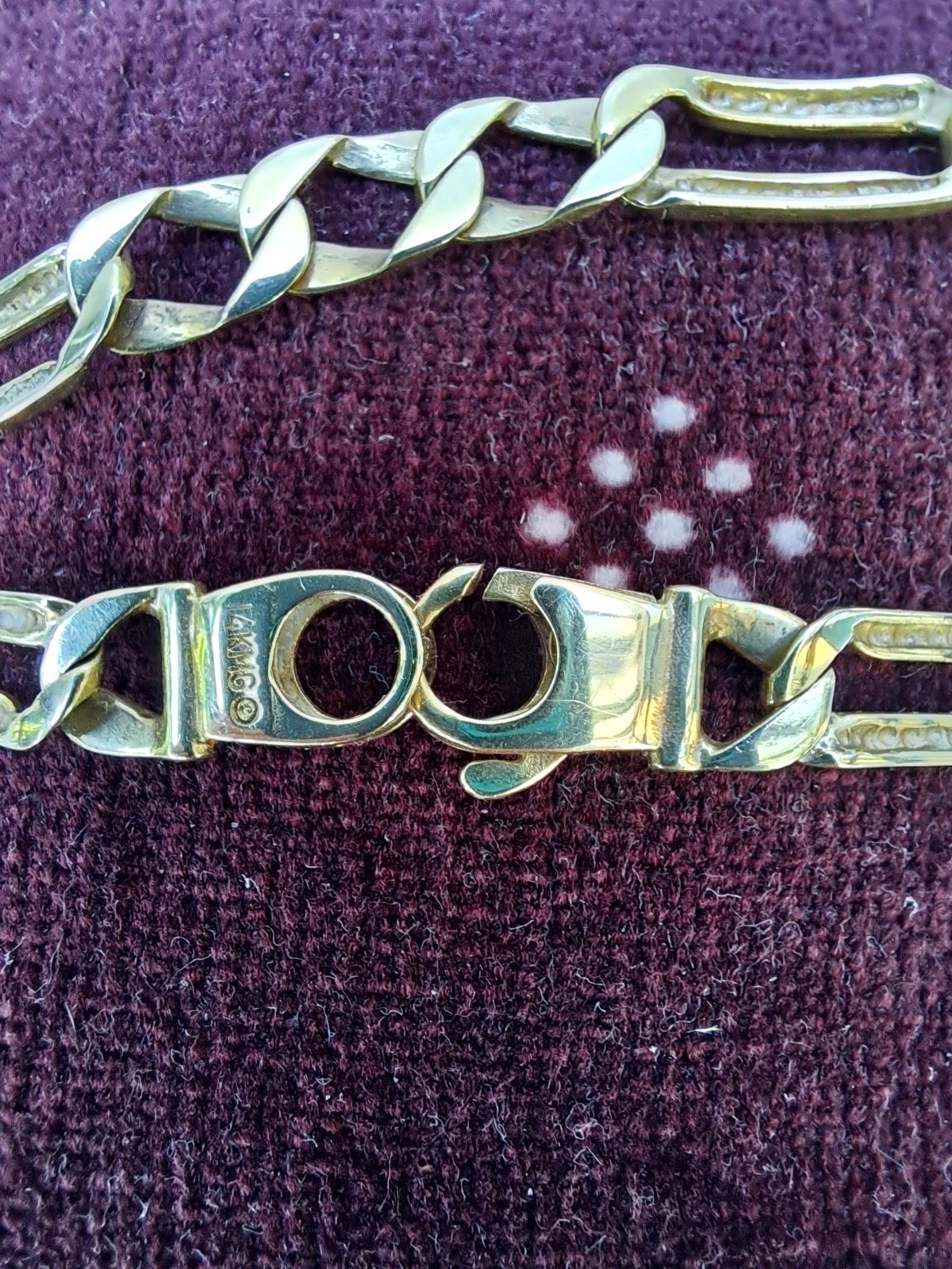 14k Gold MG RCI Interlocking Trig Hook 8″ bracelet