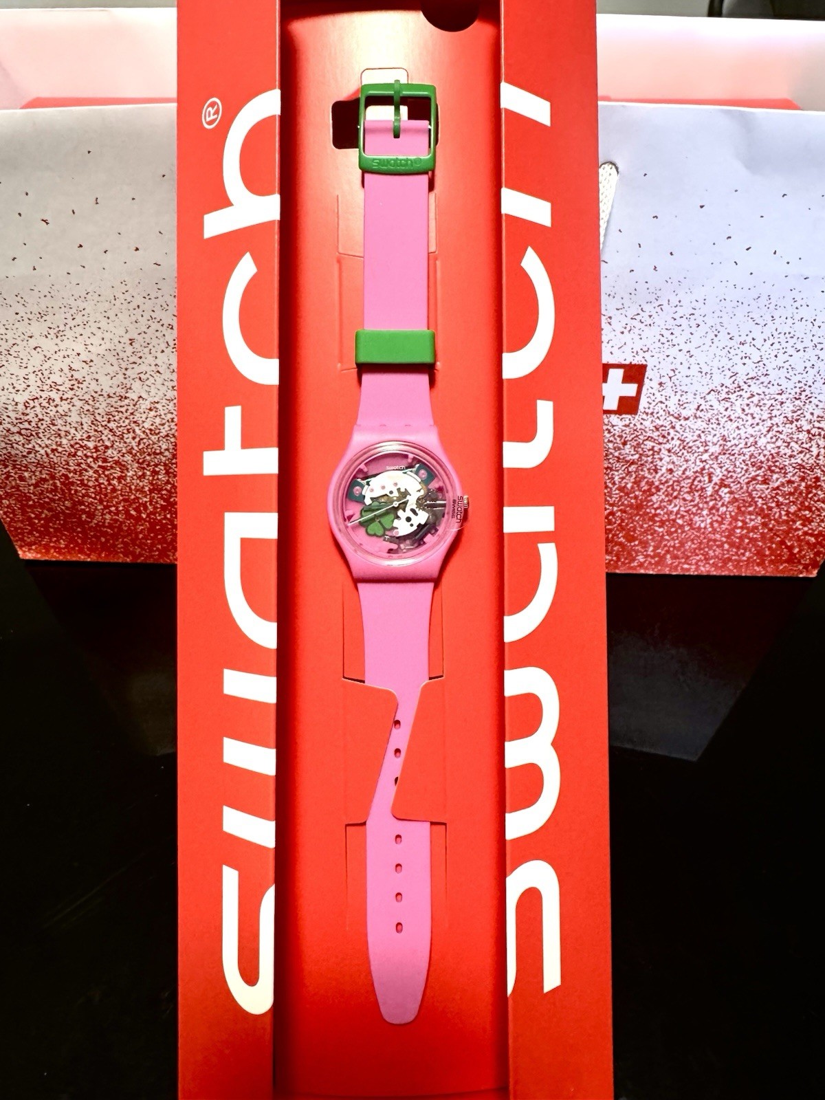 NEW🚨 Swatch Originals FLOWERFULL GET LUCKY GP147 34mm Limited Edition Watch