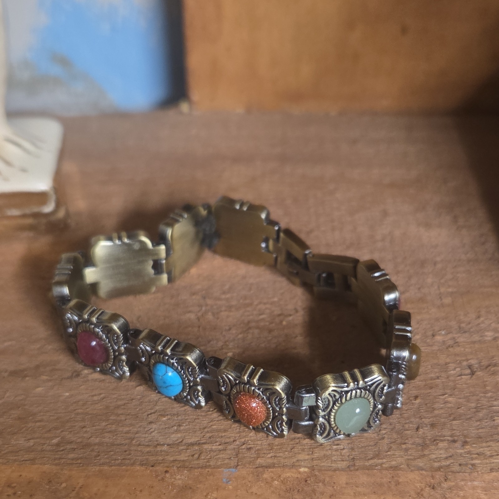 Silver Tone Metal Link Bracelet Multicolor Oval Bezel Stones Fold-Over Clasp