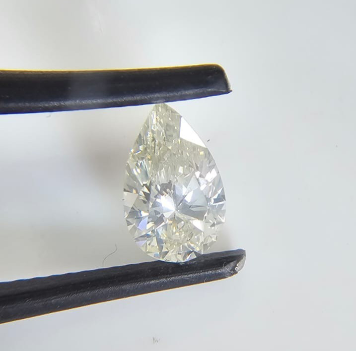 1.08ct 8.90×5.80×3.60mm Natural Fancy Loose Pear Rare Diamond VS Purity