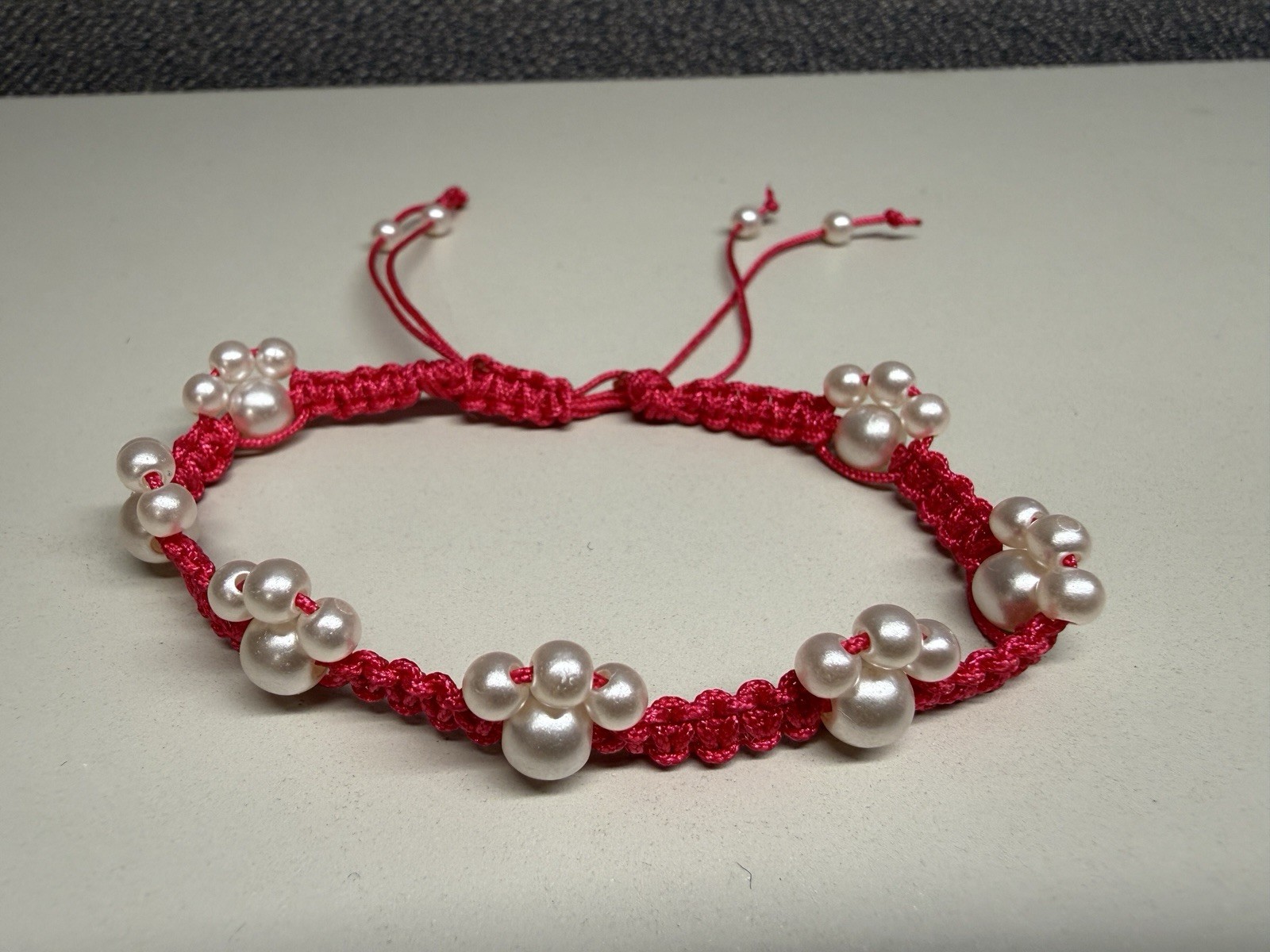 Handmade Faux Pearl Paws Bracelet, 16-18 Cm