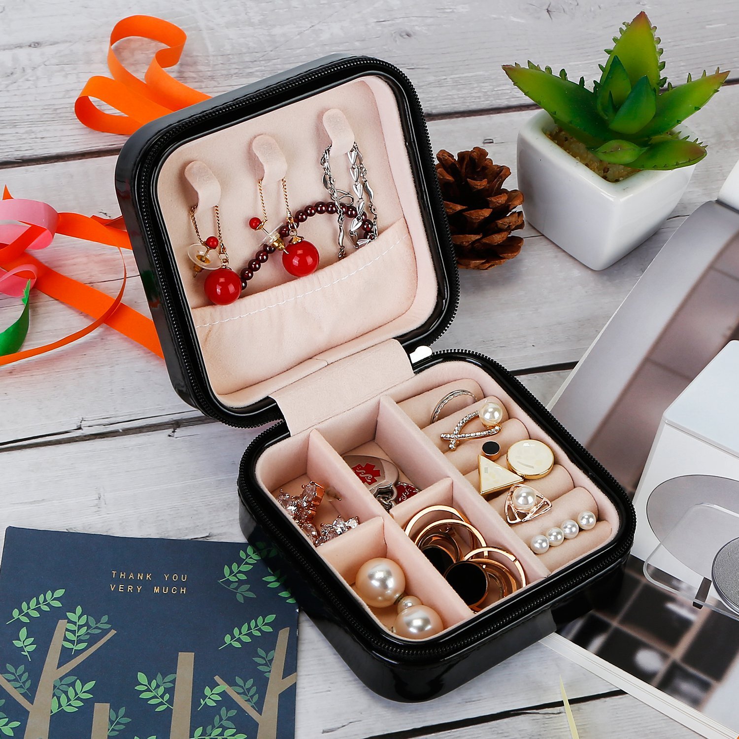 Mini Jewelry Storage Box Portable Ring Earring Necklace Case Storage Organizer