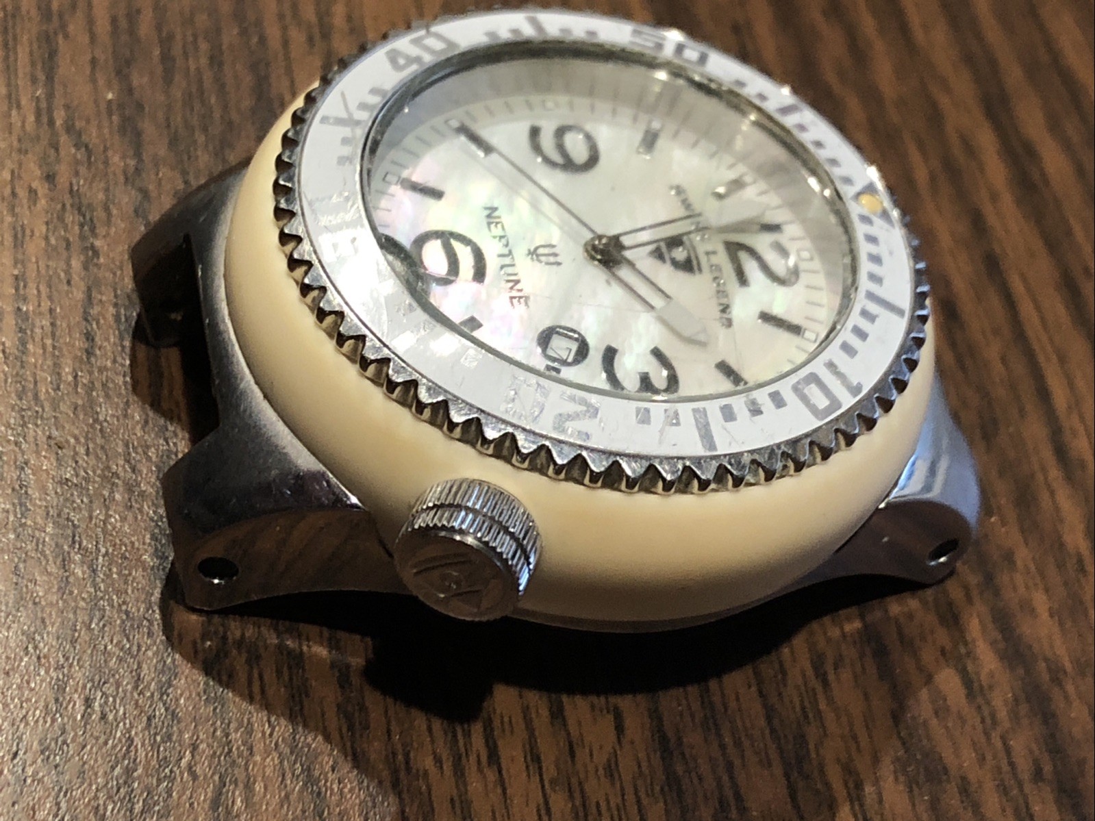 Swiss Legend Neptune Quartz Diver Watch 10ATM 330′ Swiss Made Mother of Pearl