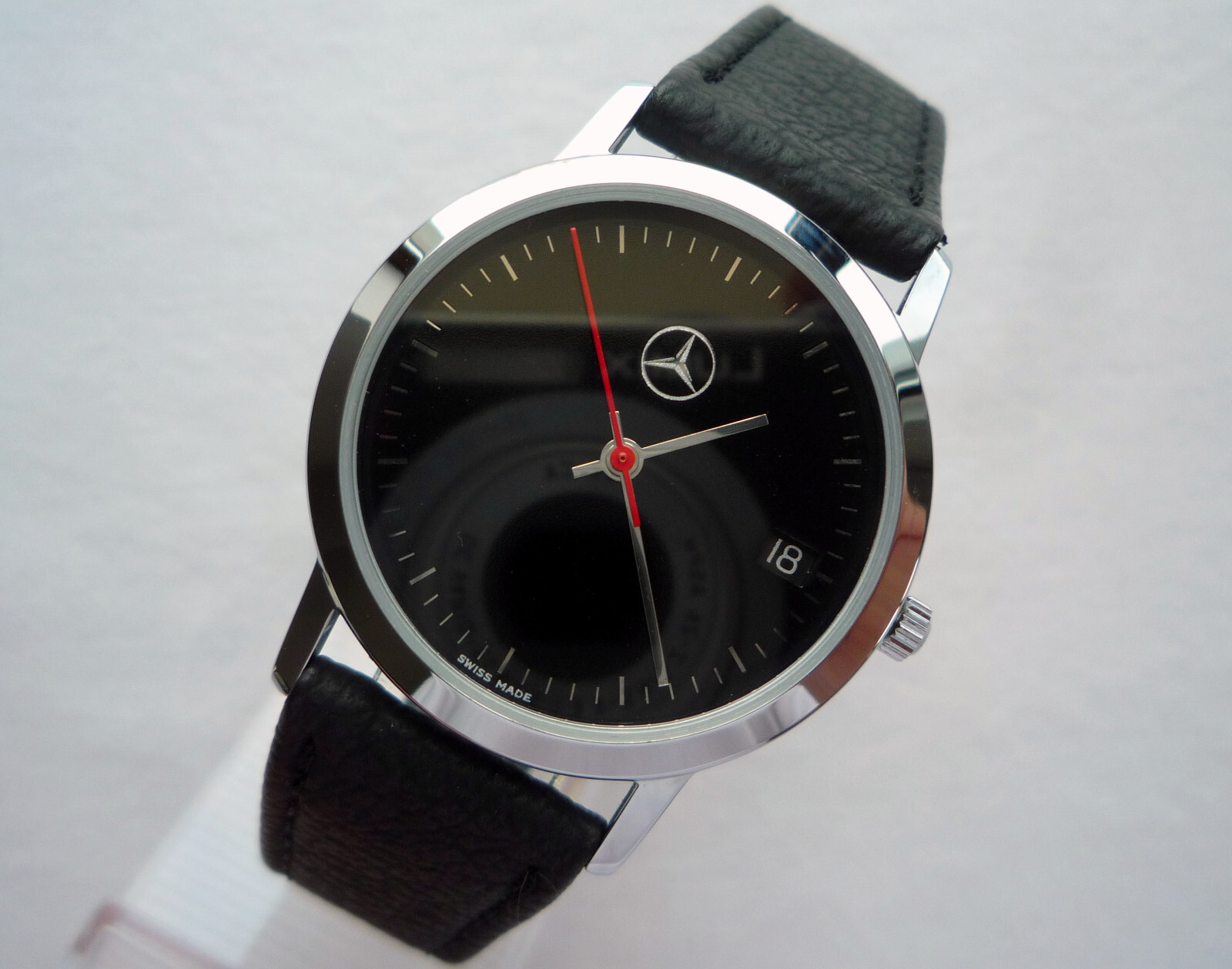 Mercedes Benz Vintage Classic Car Accessory Sport Basic Design Swiss Made Watch