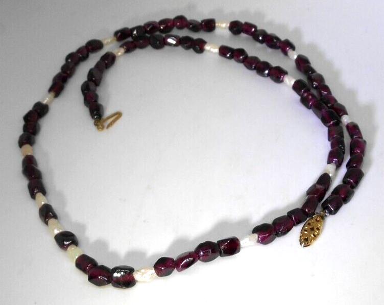 Pyrope Purple Garnet Bead & Freshwater Pearl Necklace 22.5 inches