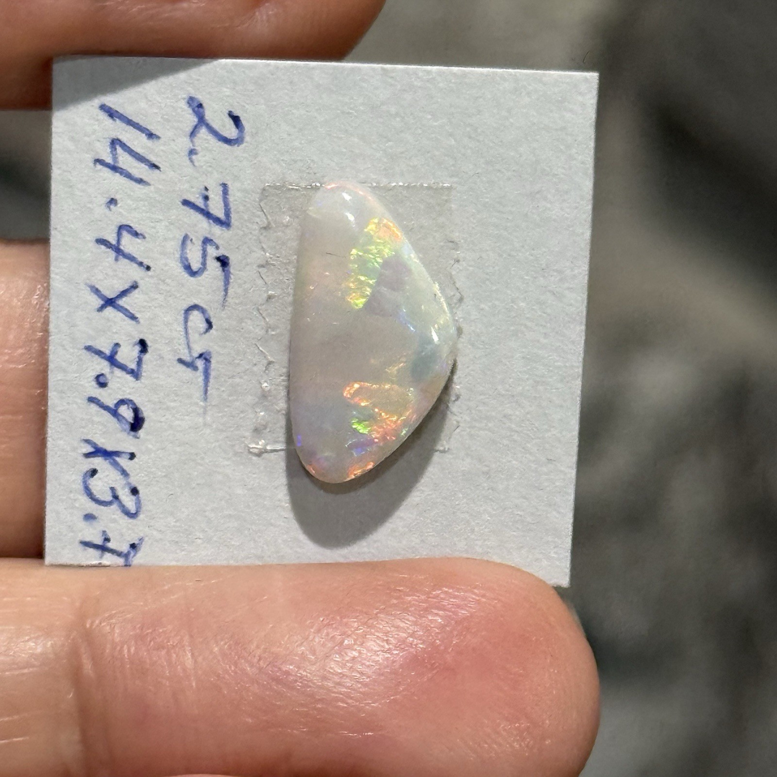 2.75ct 14.4×7.9×3.7mm Lightning Ridge Australian Crystal Opal Cabochon Gem