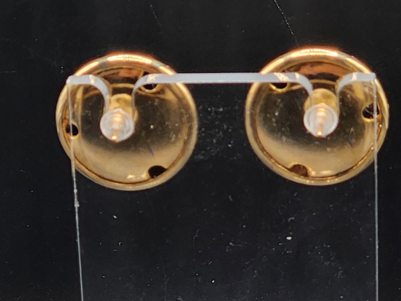 #0072 – Gold Tone Domed Button Stud Earrings Classic Round 9.2g