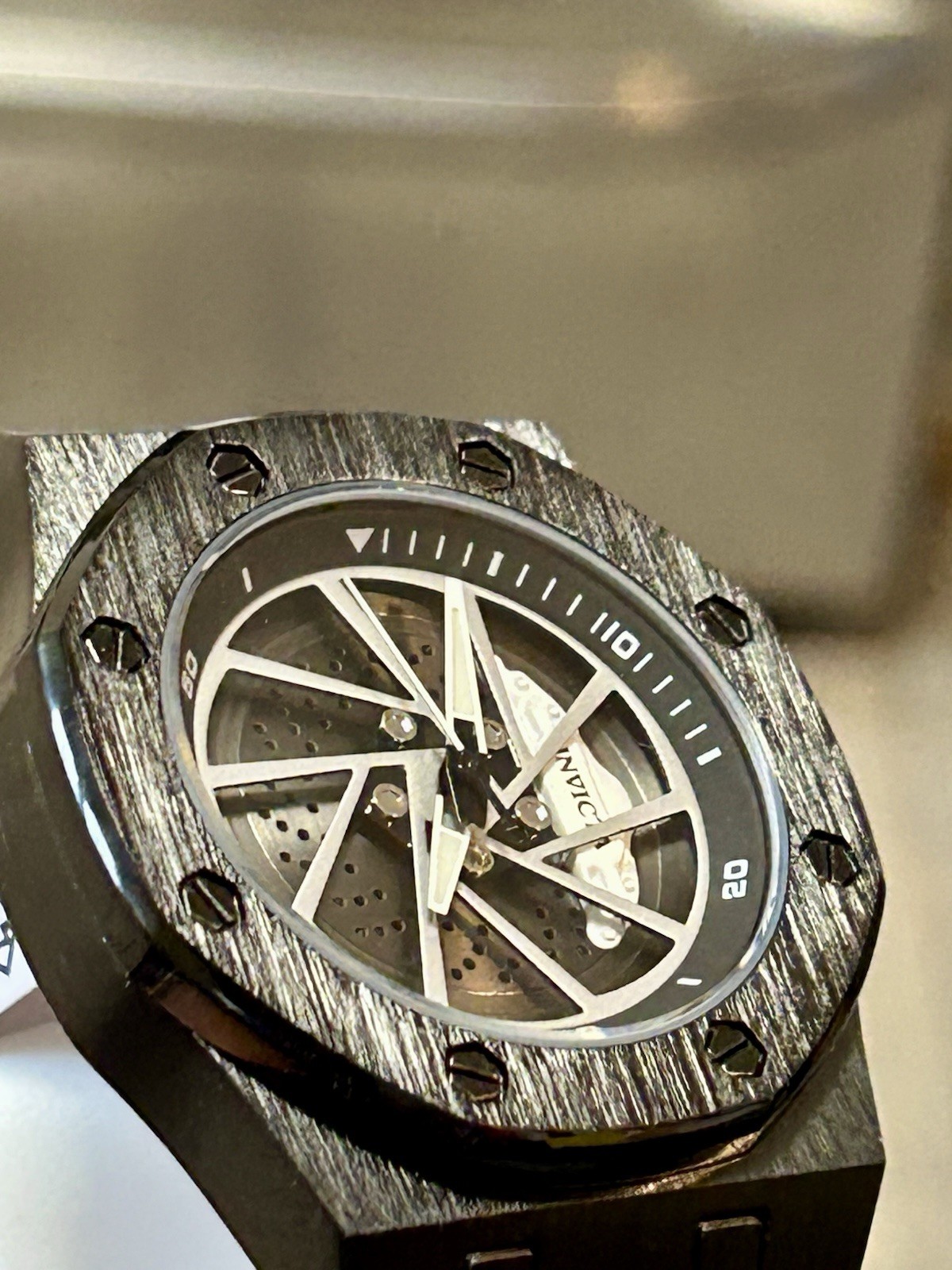 Invicta Speedway Rim, Mechanics, WR 30m, 42mm, New/Box/3yr Wnty, 8” Wrist, 69492