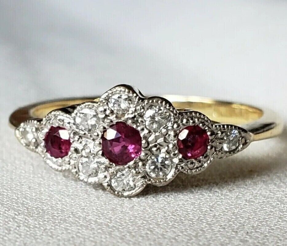 Round Cut Simulated Garnet Women’s Pretty Wedding Ring In 14k Yellow Gold Plated