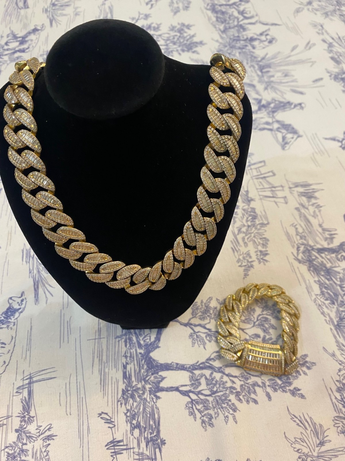 Necklace/Iced-Out Baguette Cuban Link Chain and Bracelet