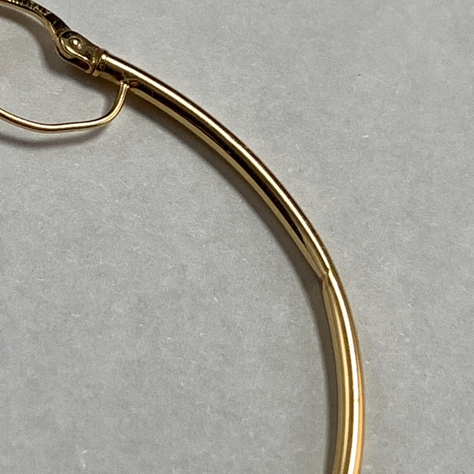 Vintage 14KT Yellow Gold Tube Hoop Earrings 2.25″ by 2mm 2.5+ grams AS IS DENTS