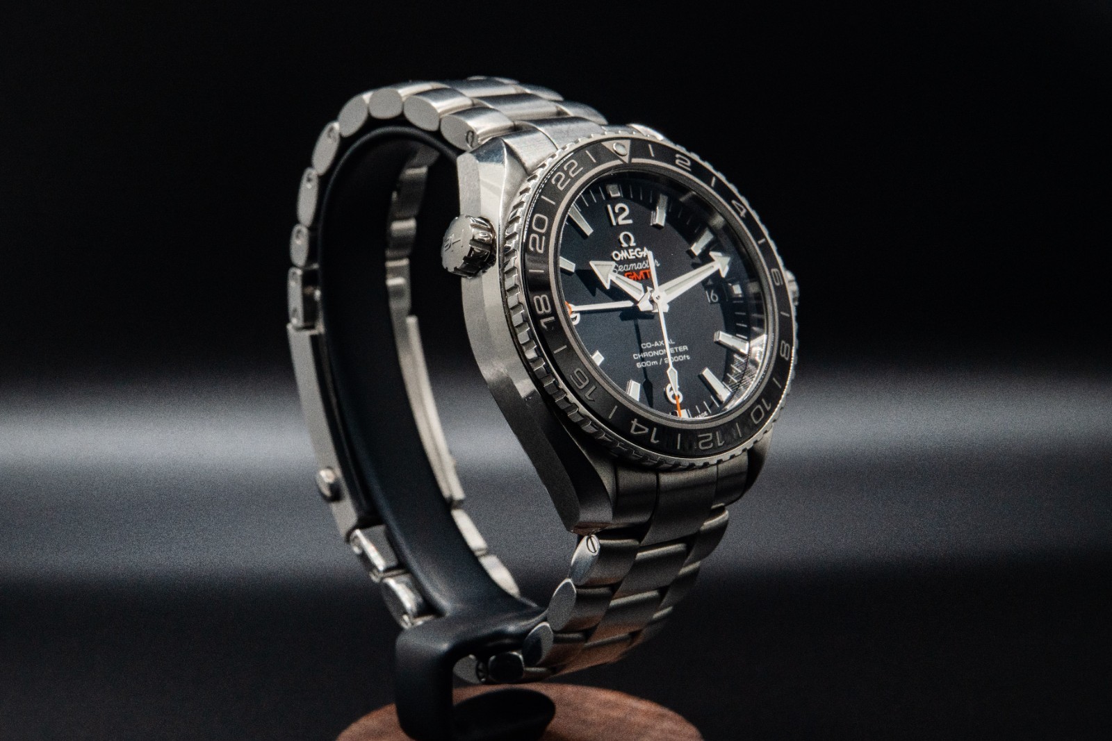 OMEGA Seamaster Planet Ocean GMT 600M Co-Axial (232.30.44.22.01.001)