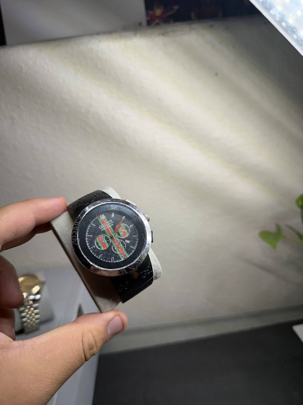Gucci Pantcaon Swiss Made Quartz Chronograph Date 44mm Black Rubber Strap