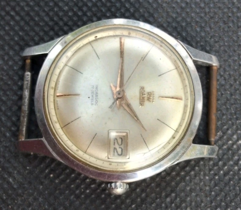 Vintage Roamer Manual Wind Date 17 Jewels Swiss Made Wrist Wrist Watch 35 mm.