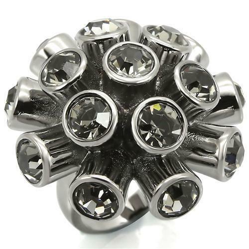 0W306 – Ruthenium Brass Ring with Top Grade Crystal in Jet