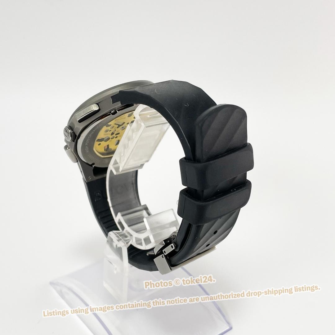 BULOVA Curv Chronograph 98A162 Black Dial Titanium Quartz with Box