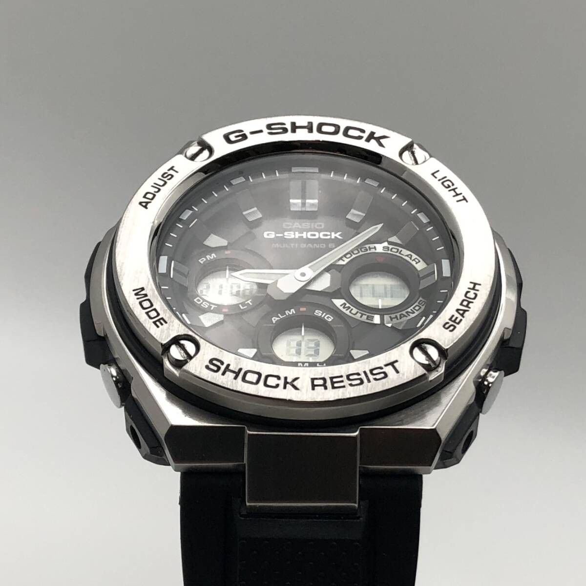 Excellent Condition Working CASIO G SHOCK GST W110 Tough Solar Men’s Wristwatch