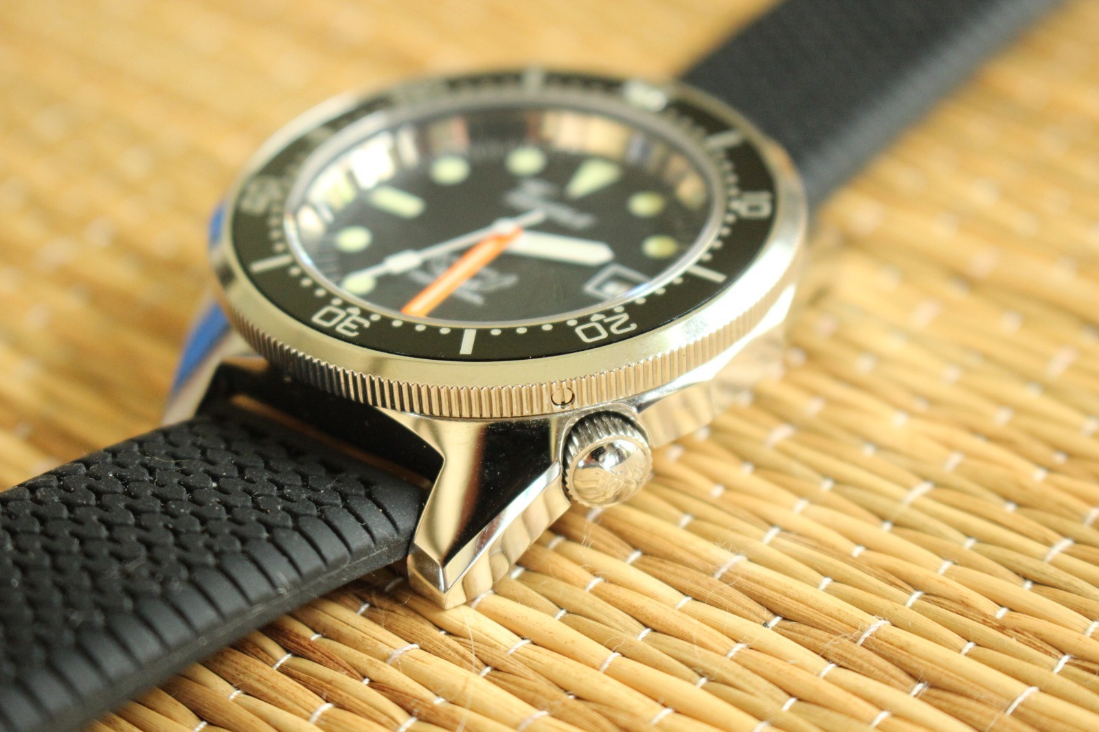SQUALE 1521 50ATM BLACK DATE DIAL & BRACELET ITALIAN PRO DEEP DIVERS WATCH SET