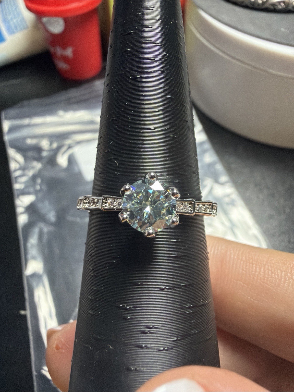 moissanite ring size 9 with papers! Fast Shipping!!