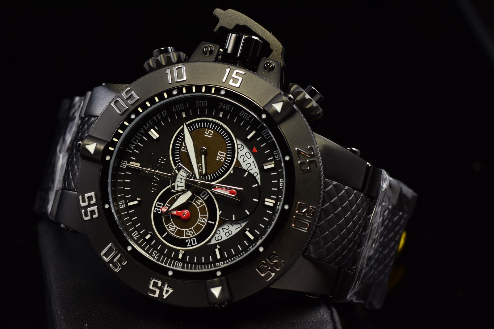 RARE Invicta Subaqua Noma III Black Dial Swiss Rotating Bezel Men Bracelet Watch