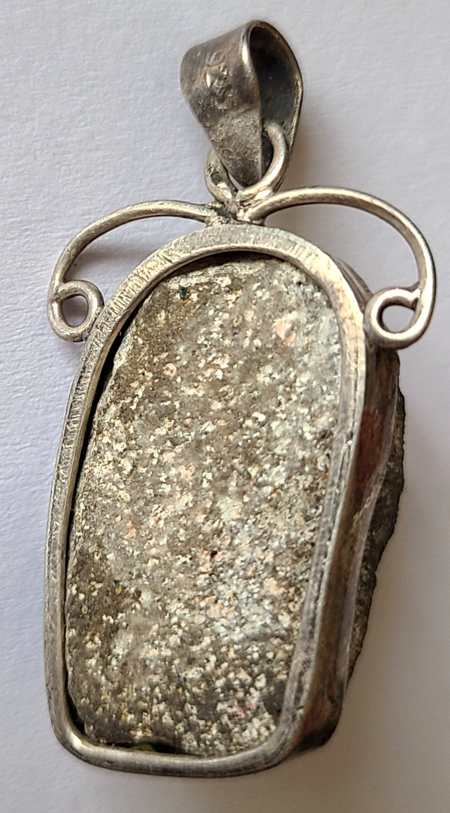 VINTAGE STUNNING STERLING SILVER RAINBOW DRUSY QUARTZ GEMSTONE PENDANT SIGN. 925