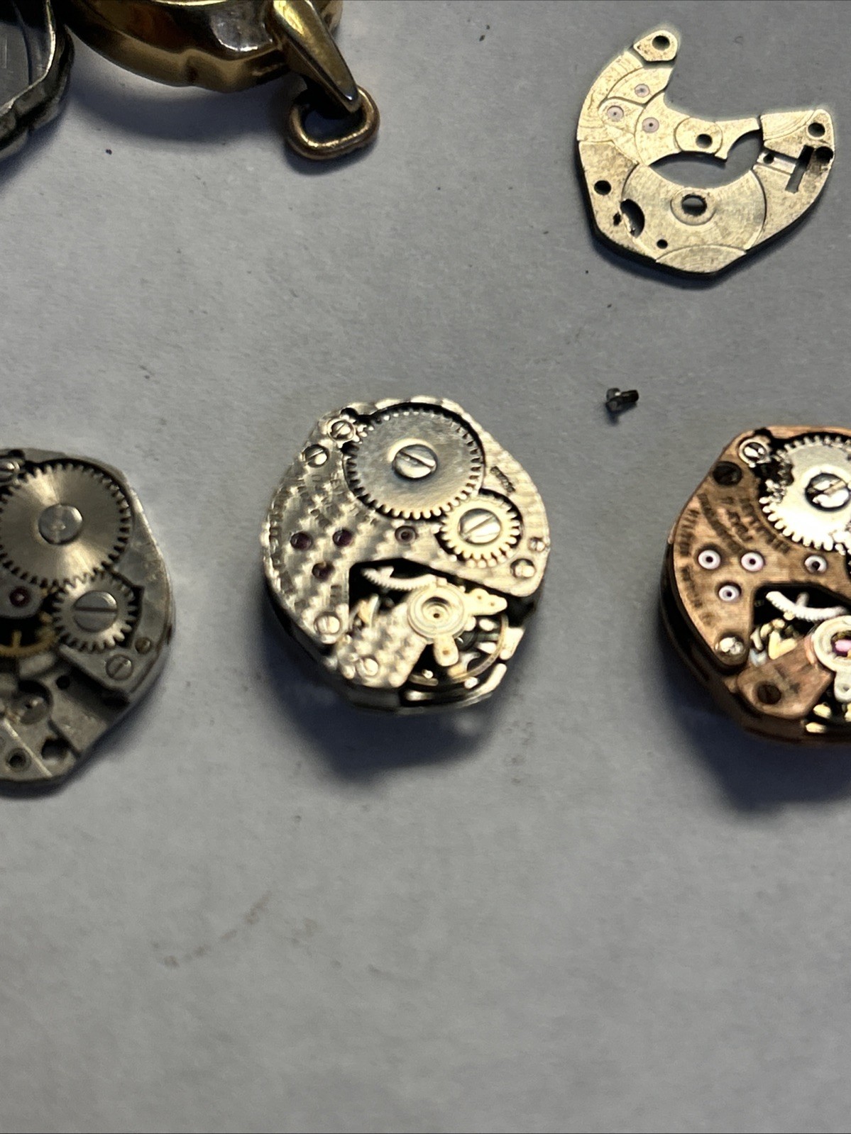 Font 69-21 Movements For Parts 17 Jewel Lot D