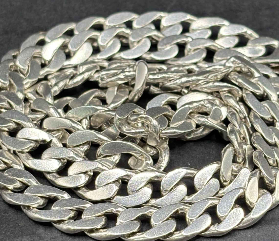 925 sterling silver cuban link chain, 45.4grm, 20” long, 6.5mm
