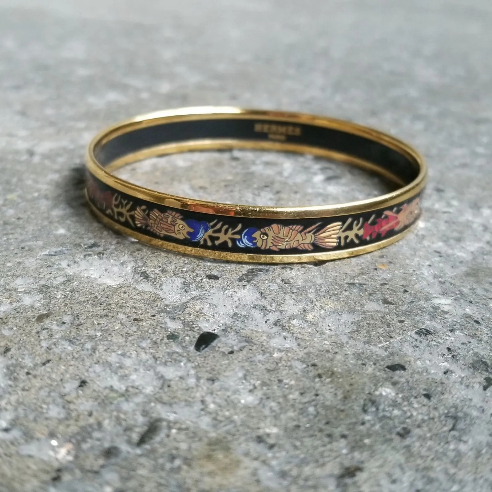 HERMES Fish Enamel Bracelet Gold PM Bangle Size 7.68 Inch Fish Pattern luxury
