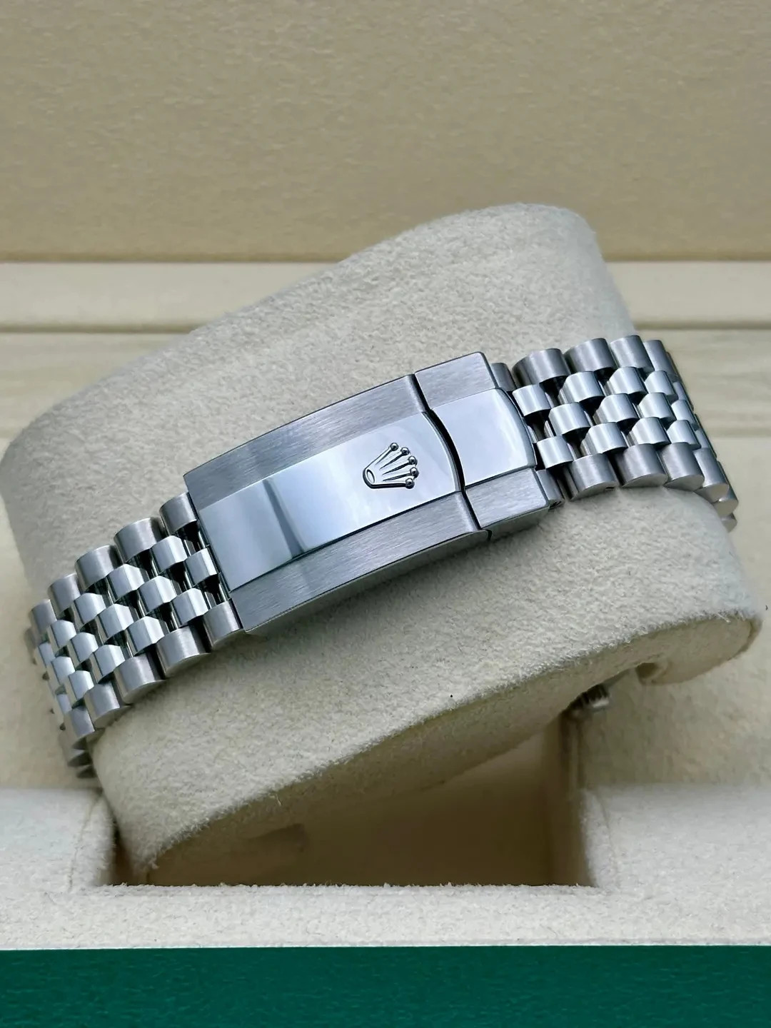 Rolex Datejust 126200 Jubilee Bracelet Mint Green Dial NEW 2026