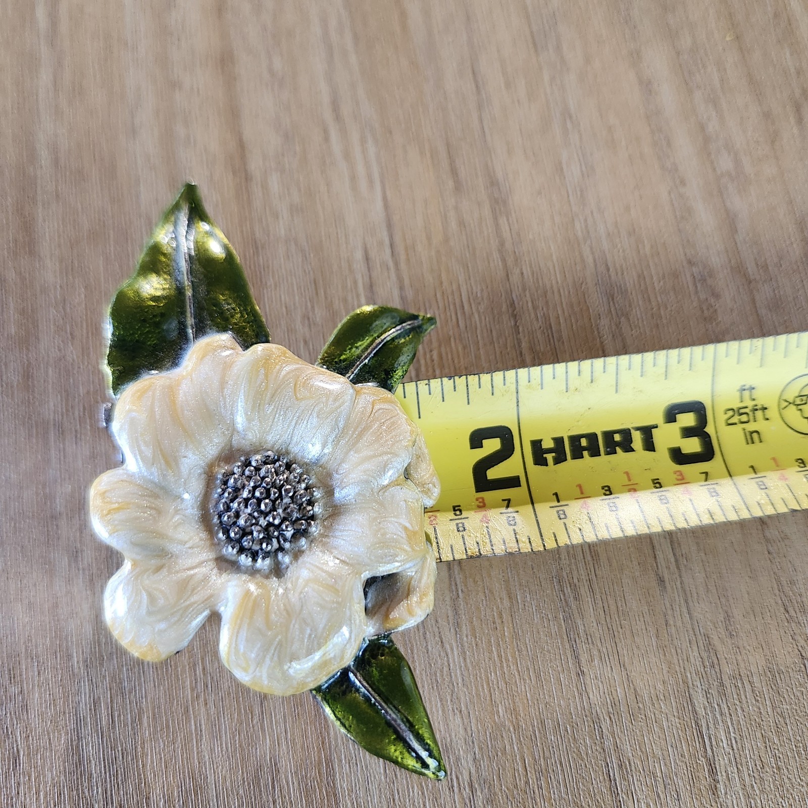 Vtg Yellow Cosmos Floral Flower Enameled Brooch w/ Leaves Heavy