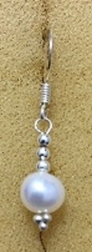 Sterling Silver White Pearl Earring With Mini Balls 1 pair