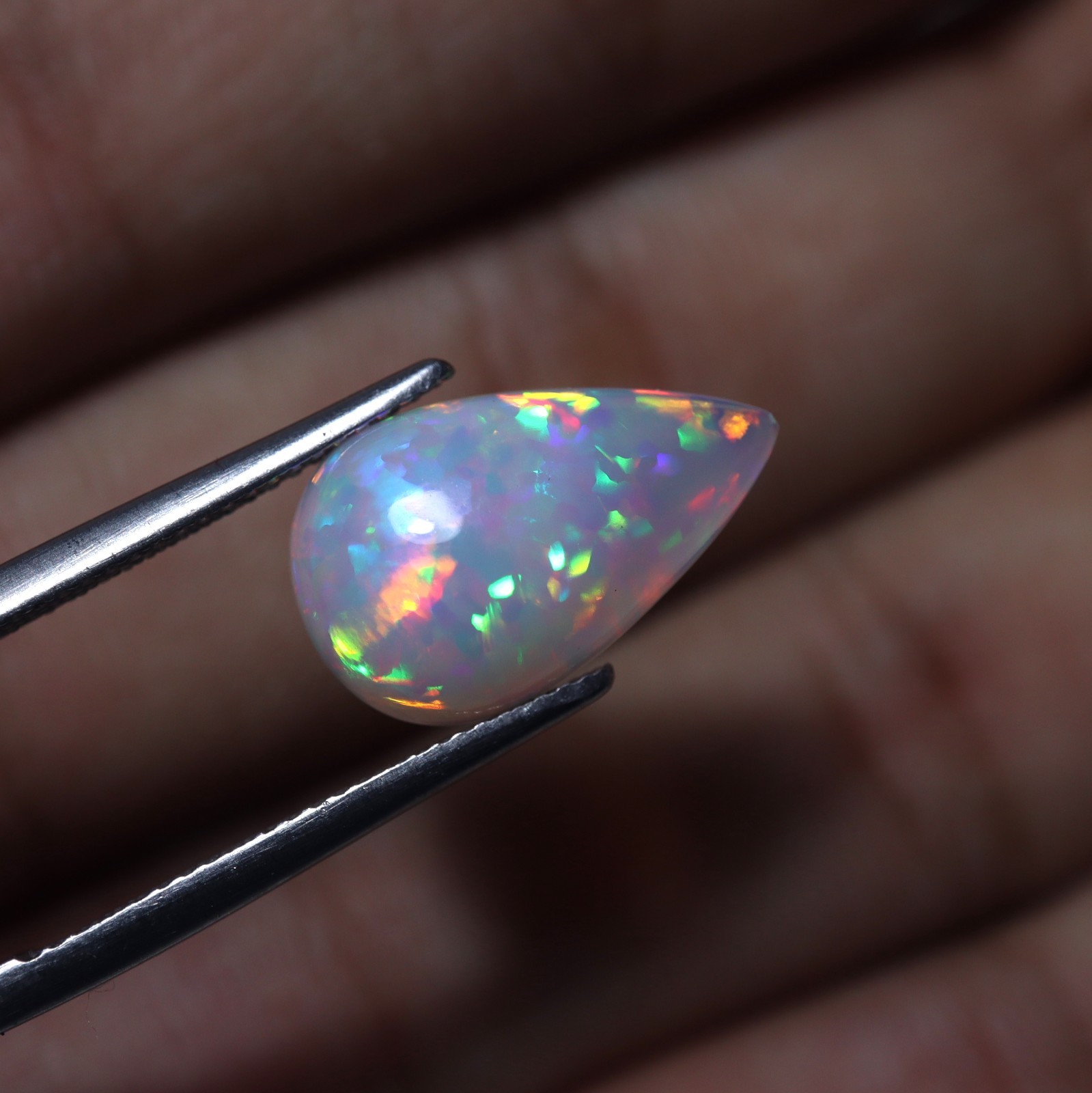 4.2 Cts 16.5×10.2 MM Natural AAA Green Red Yellow Fire Ethiopian Opal Pear