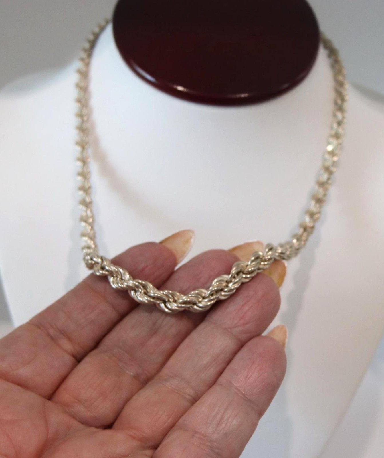 Vintage Sterling Silver graduating c1960s-70s Necklace 19.7gm 45.5cm 18inc Italy