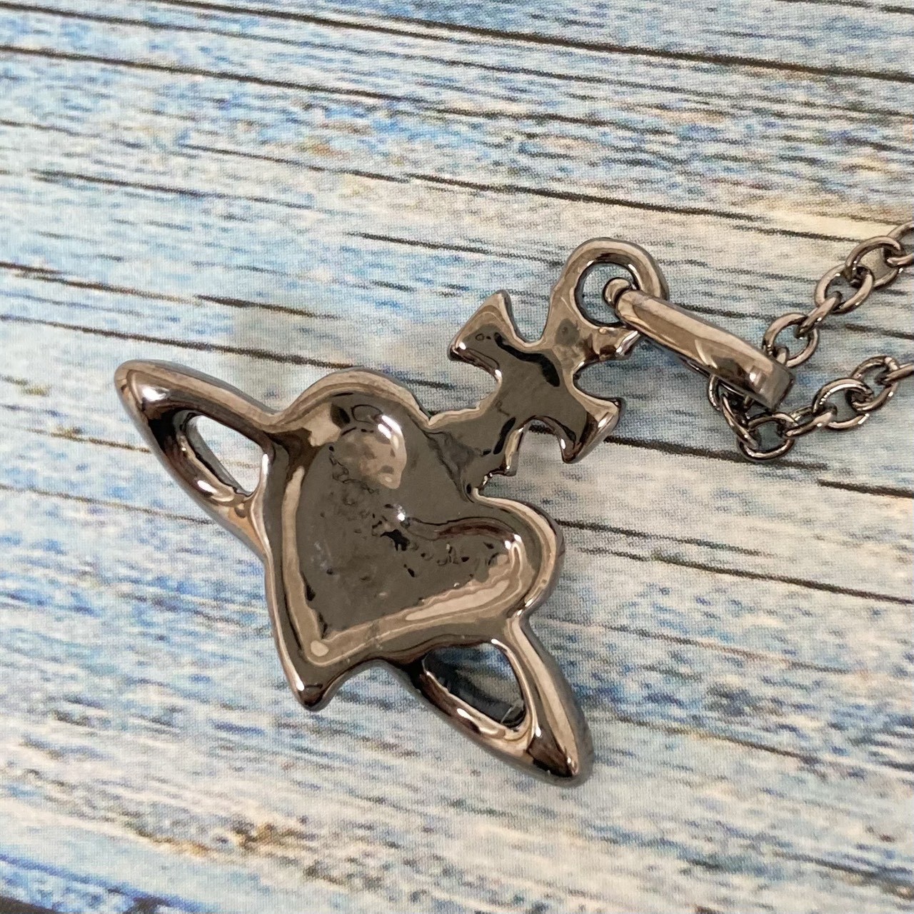 Vivienne Westwood Necklace Diamante Heart Gunmetal Black TOP 2.5cm NO BOX