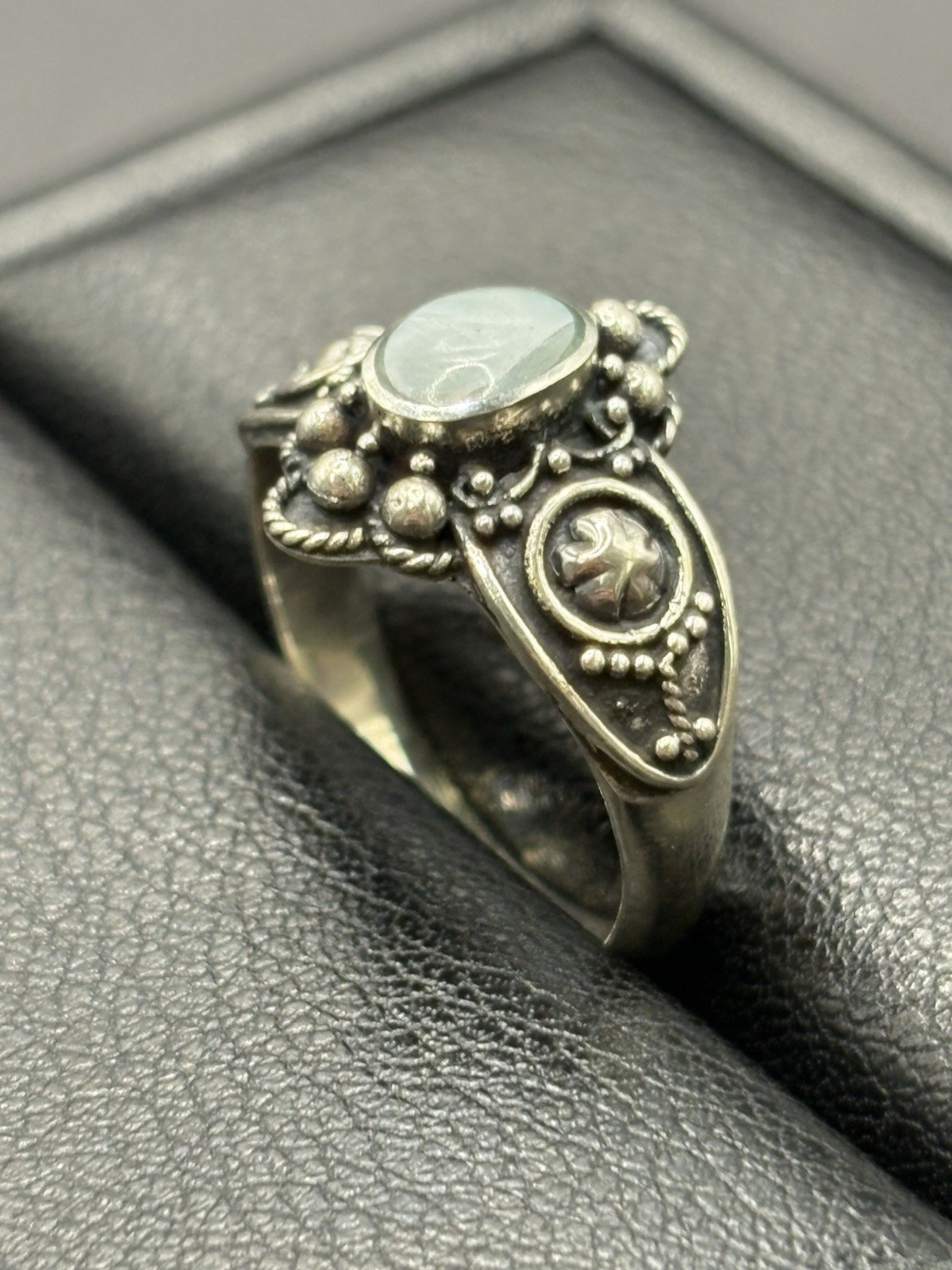 New Condition Sterling Silver Larimar Ring Size 7 G6