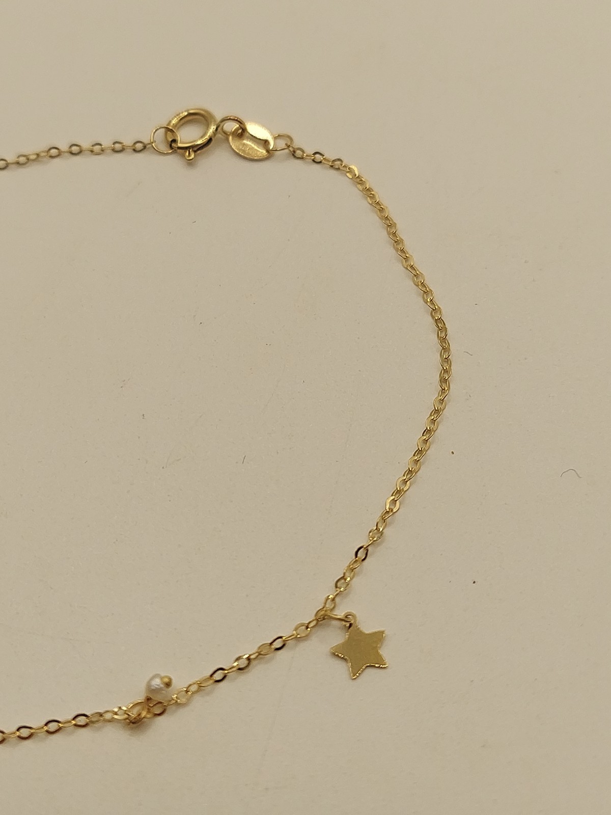 10K Gold Italy Golden Clef Star Charm Bracelet Tiny Pearl Accents 6.75” New